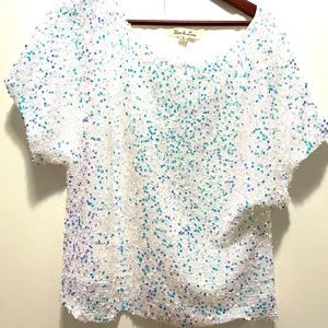 Gorgeous off the shoulder sequin top. Runs big. Size small. Lined on the inside